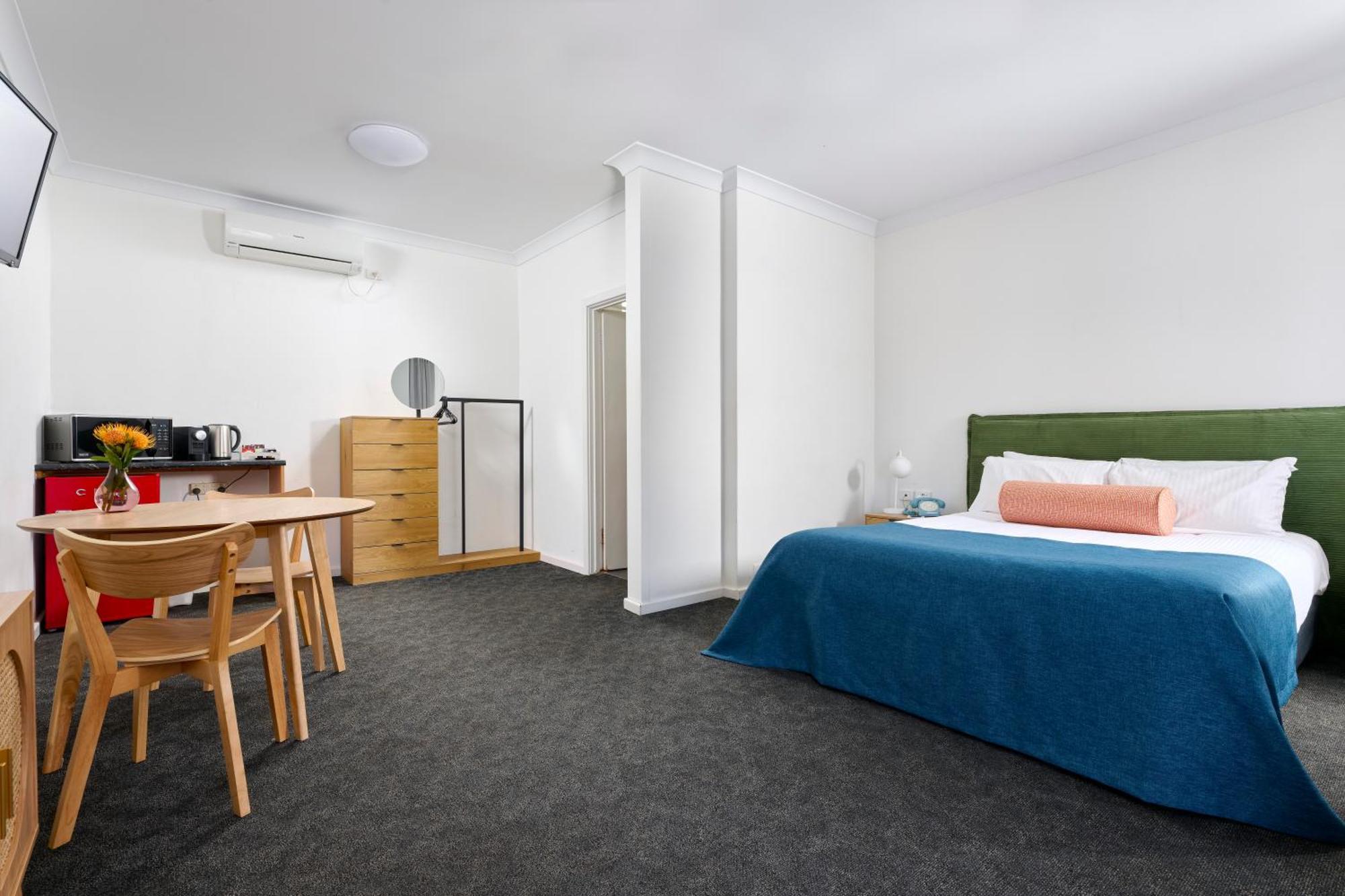 Baileys Parkside Motel By Vetroblu Perth Exterior photo